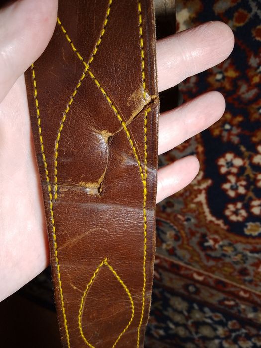 Офицерский ремень СССР 1950-60 годы,в коллекцию длина 1,2м ширина 5см