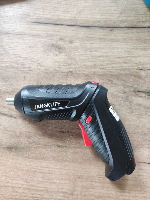 Wkrętak elektryczny