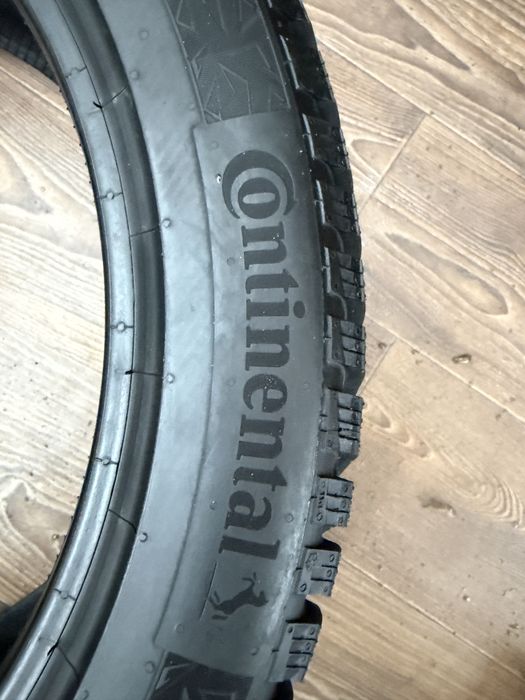 Шини Continental 235/45/R18