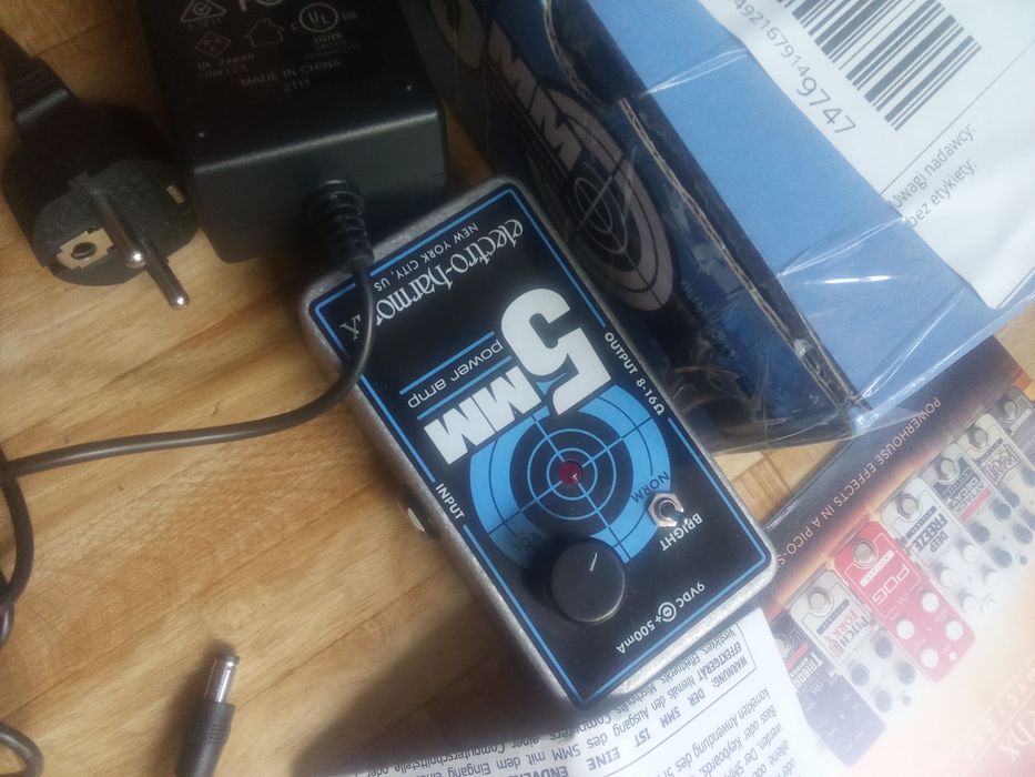 Electro Harmonix 5mm Power Amp wzmacniacz