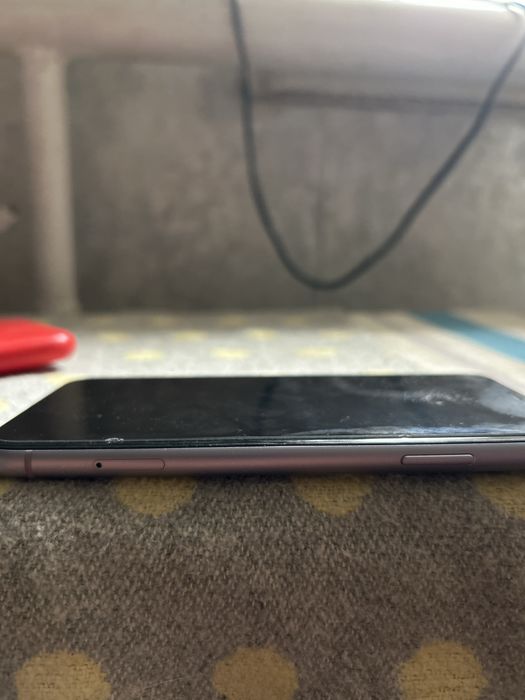обменяю iPhone 11/64
