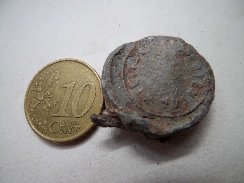 Selo antigo em Chumbo