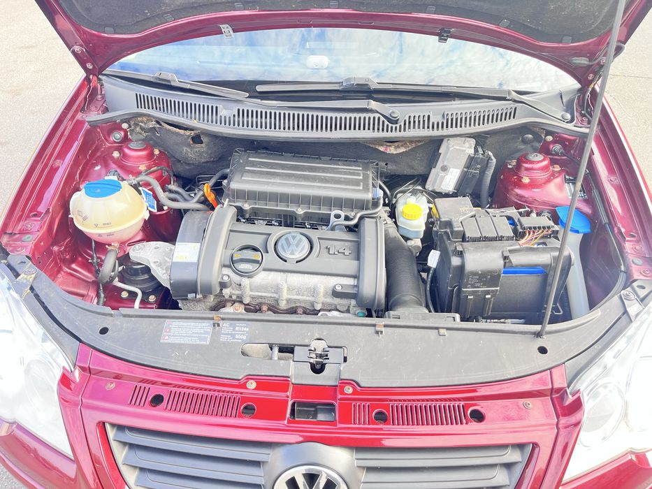Фольцваген поло 1.4 АВТОМАТ !!!