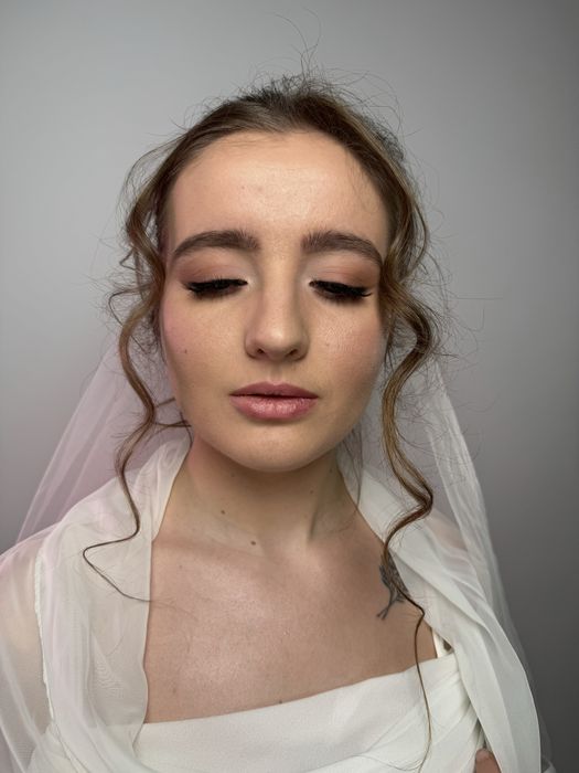Makijaż wieczorowy, okolicznościowy, ślubny