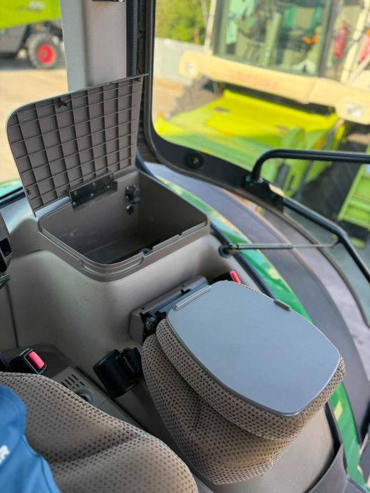 John Deere 7270R 2015 року