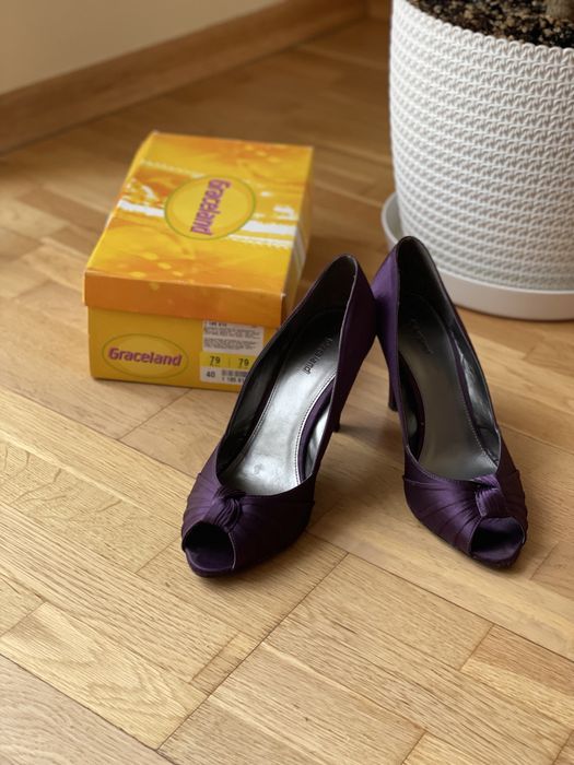 Buty na obcasie fioletowe