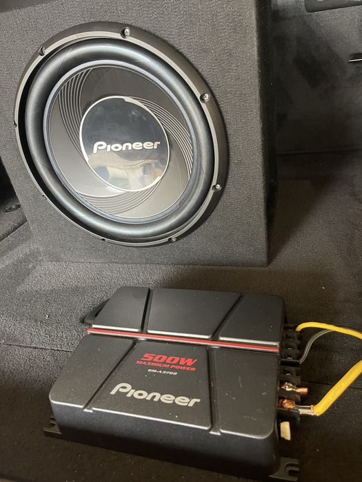Amplificador de Graves + Subwoofer Pionner