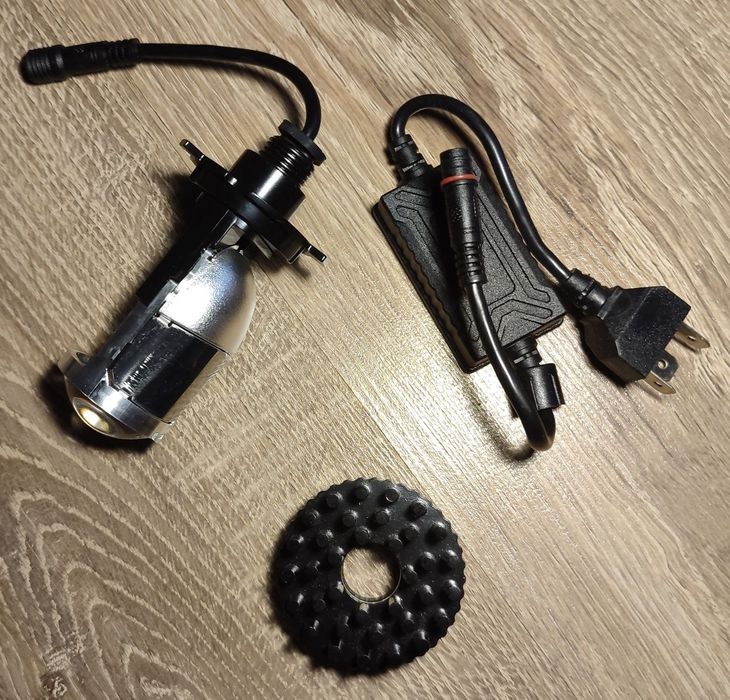 Світлодіодні лед лампи H4 Mini Bulb 110W Canbus