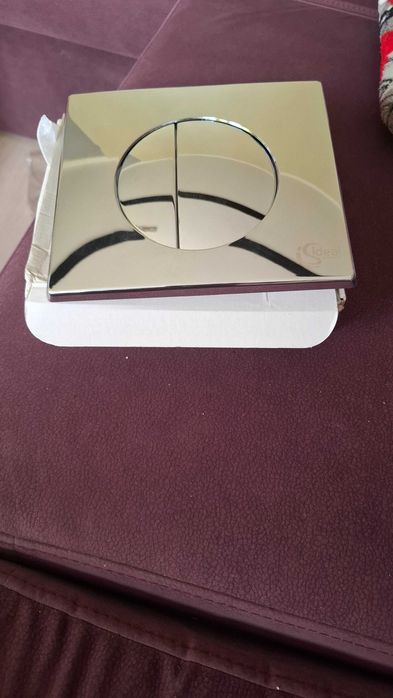 Przycisk wc chromowany