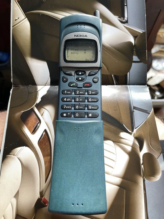 Nokia 8110i matrix  banan bez simloka  sprawny