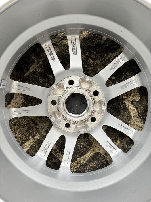 Kia Jantes 16” | (Pneus NEXEN Winguard 205 55 R16)