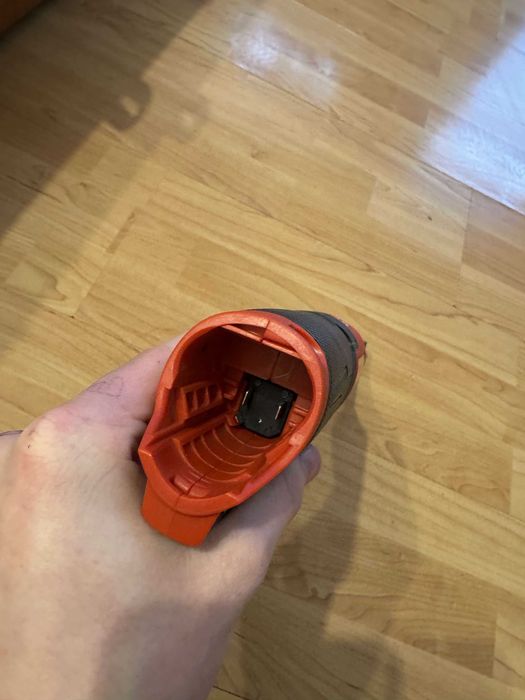 Milwaukee M12 – wkrętarka + akumulator 6.0Ah