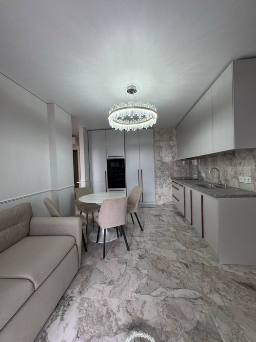 Продаж 2к квартири в Боздоші