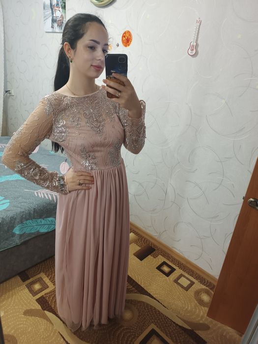 Платье на праздник