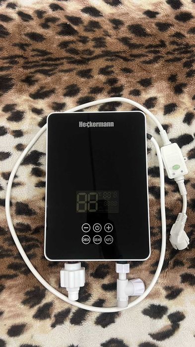 Проточний водонагрівач Heckermann 6 kW