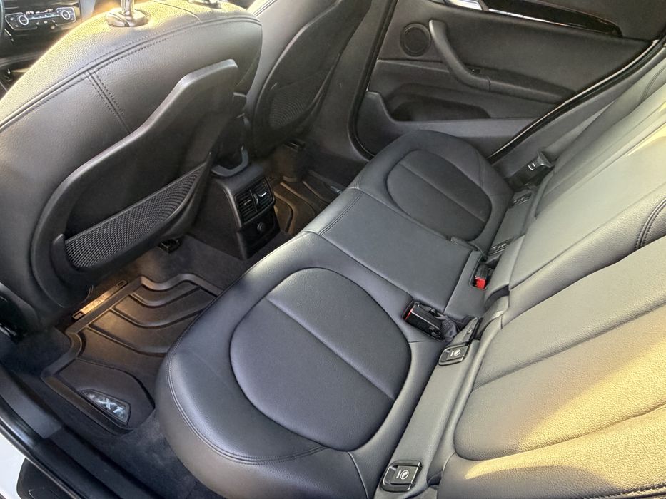 BMW x1 2016.r xDrive 2.0