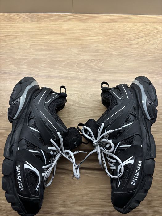 Buty balenciaga track z ledem