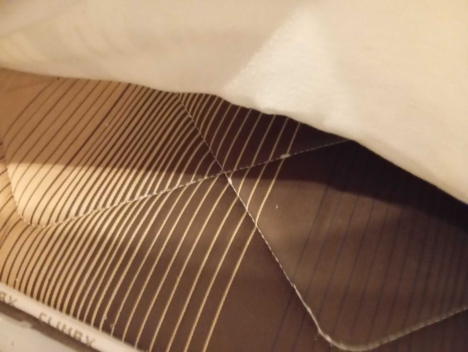 Cama de solteiro com gavetão