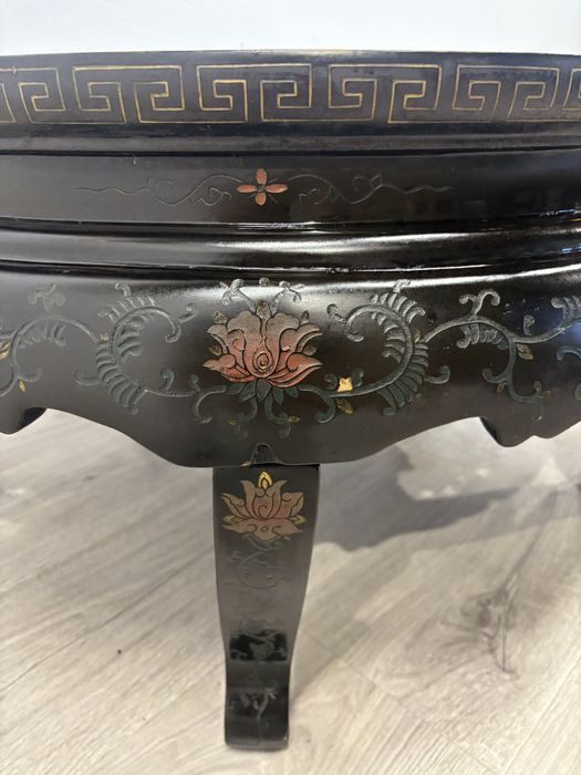 Orientalny stolik kawowy chinoiserie recznie malowany