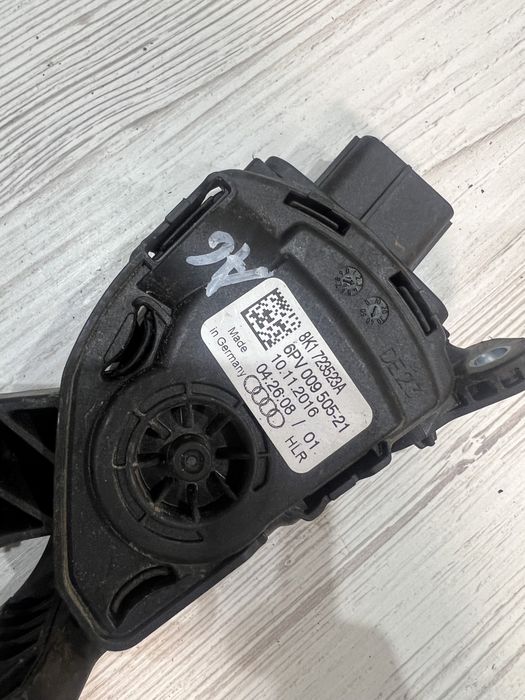 Педаль газа ауди а6 с7 audi a6 c7 номер 8k1723523a