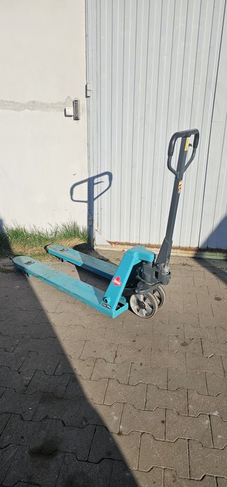 Wózek paletowy paleciak reczny Jungheinrich z jazdą boczną