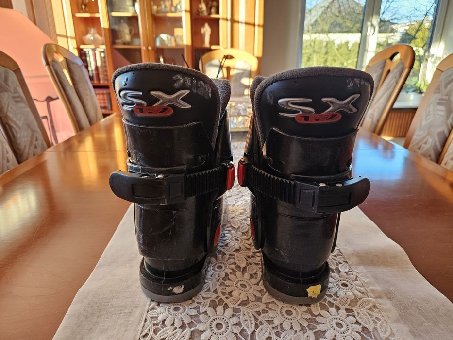 Buty narciarskie dziecięce dalbello