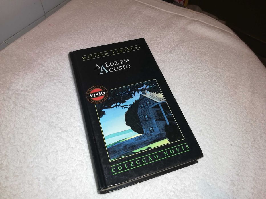 Light in August (William Faulkner), 2000 Book