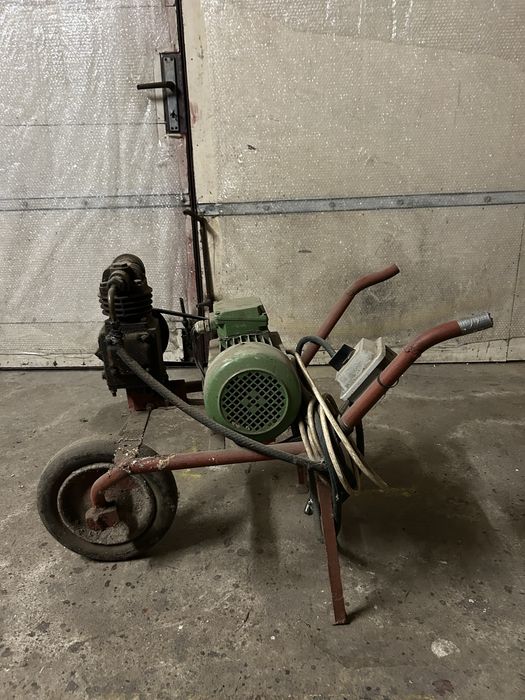 Kompresor / silnik INDUKTA