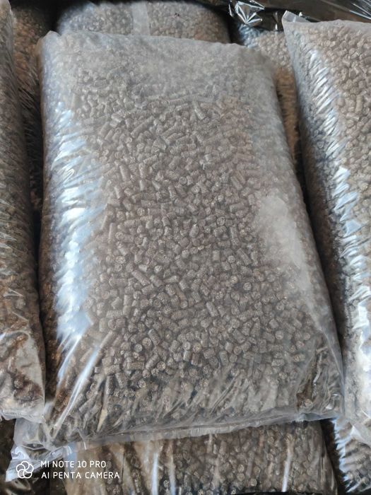 Pellet z łuski słonecznika od 1 tony