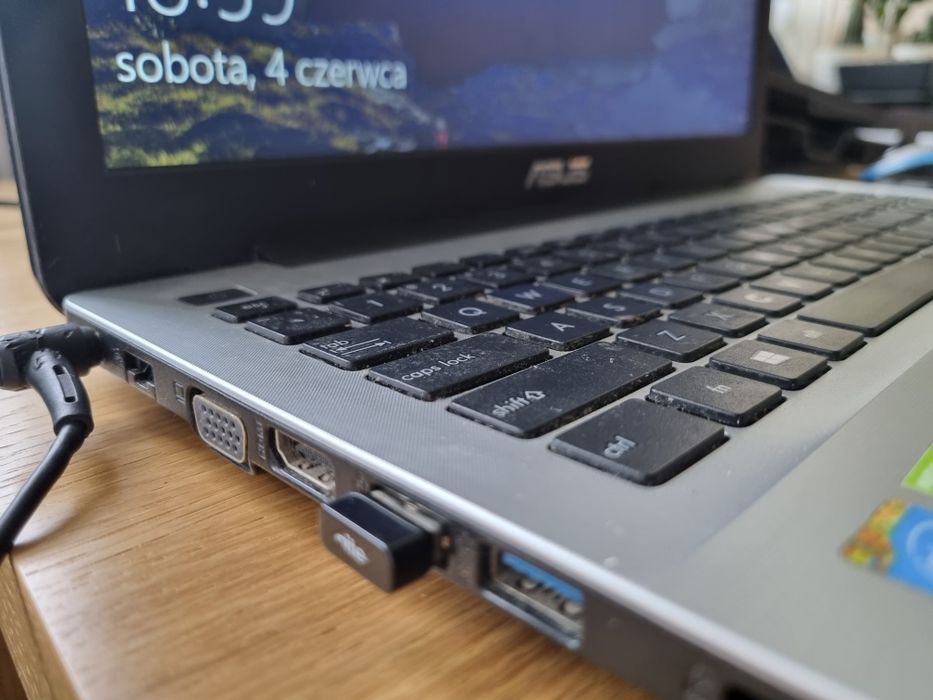 Laptop ASUS Intel Core i3