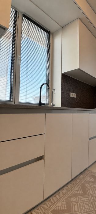 Продам будинок  с ремонтом та меблями в Фонтанке  2  близко к морю