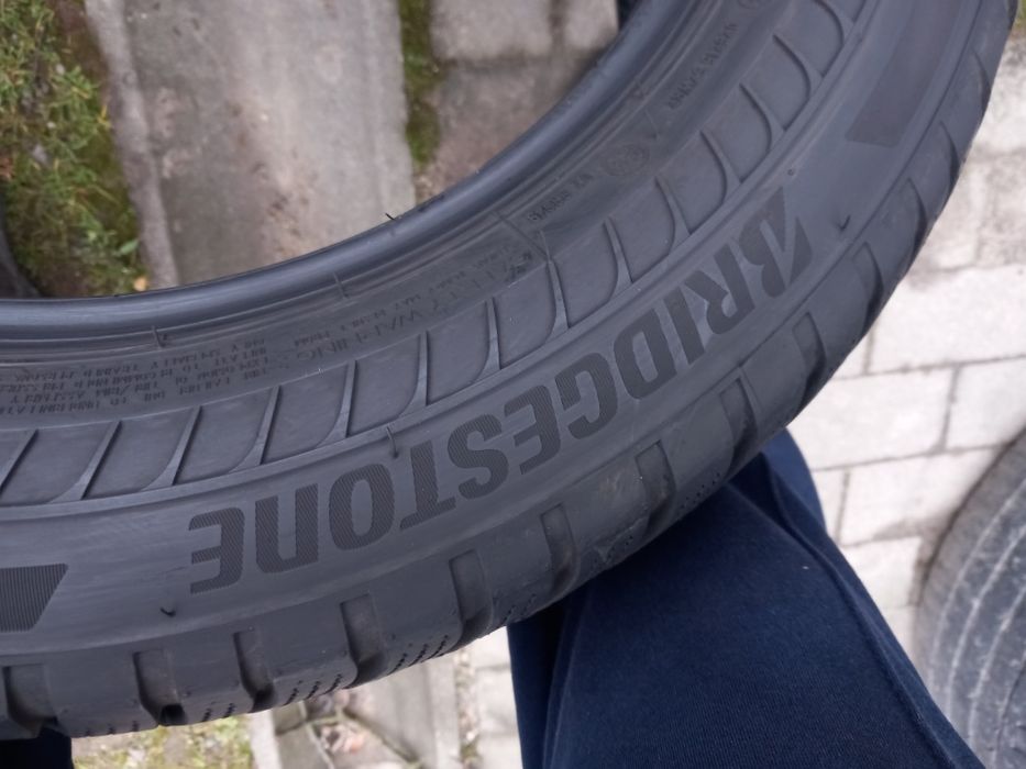 4x Opony Używane Zimowe 205/60R16 Bridgestone