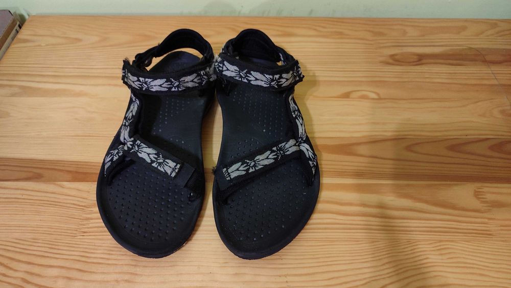 Босоножки, сандалии Teva Hurricane 38р. стелька 24,5 см.