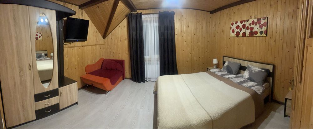 Приватна садиба на 6 осіб!!! VALISOVA KHATA