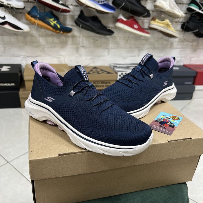 Жіночі кросівки Skechers GO WALK 7 спортивні сліпони для бігу тренувань залу мʼякі легкі літні сітка сині дихаючі бу 38-39 р на резинці комфортні