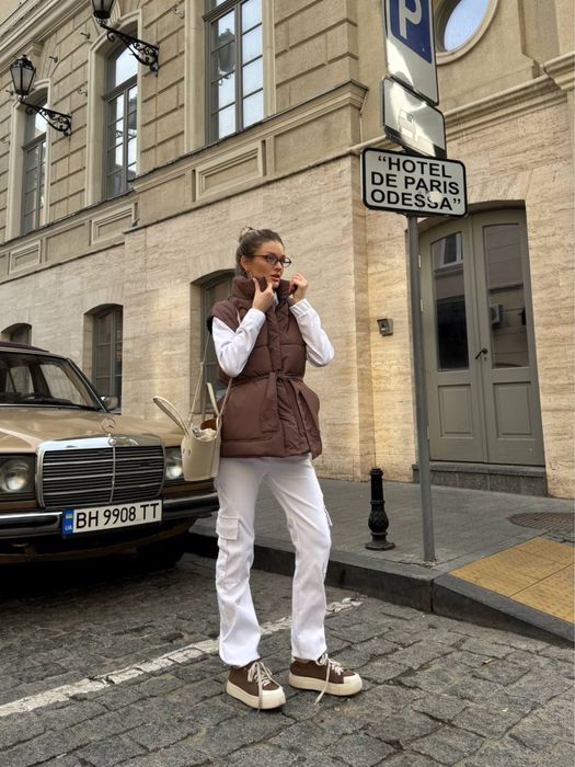 Жилетка з поясом в кольорах