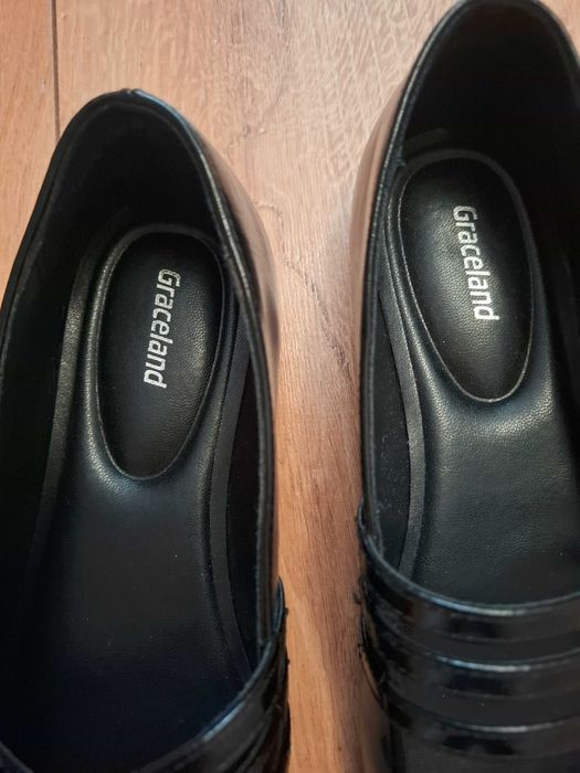 Eleganckie czarne baleriny dziewczęce rozmiar 37