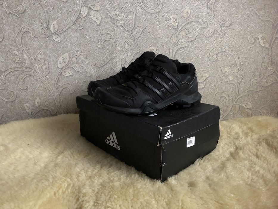 Водонепроникні кросівки Adidas Terrex GoreTex трекінг 43 42,5 27,5 27