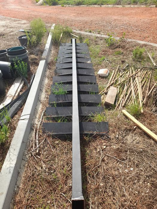 Estrutura de escada em aço - qualidade de construção