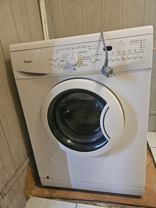 Pralka Whirlpool
