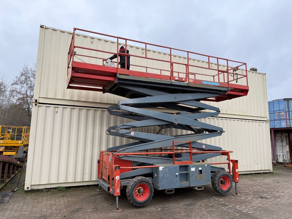 Zwyżka podnośnik nożycowy SkyJack SJ 9250 rok 2015 z UDT