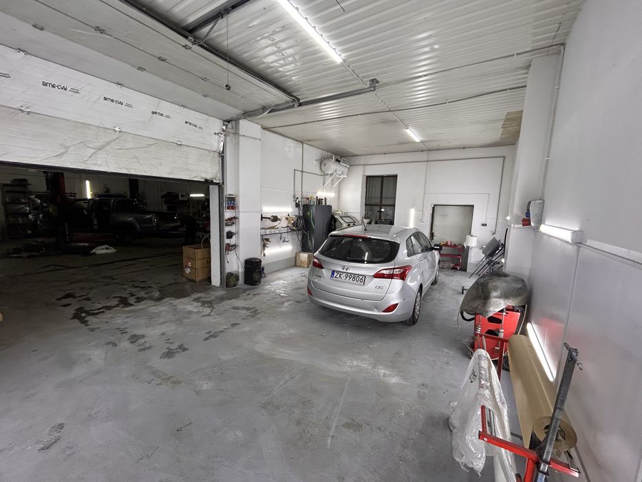 Naprawy Pojazdów Dostawczych i Osobowych - Usługa Door to Door