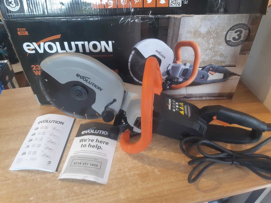 Piła do betonu  EVOLUTION R230DCT