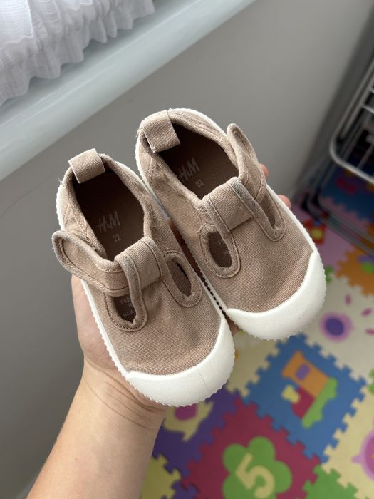 Сандалі/балетки НМ 22 р