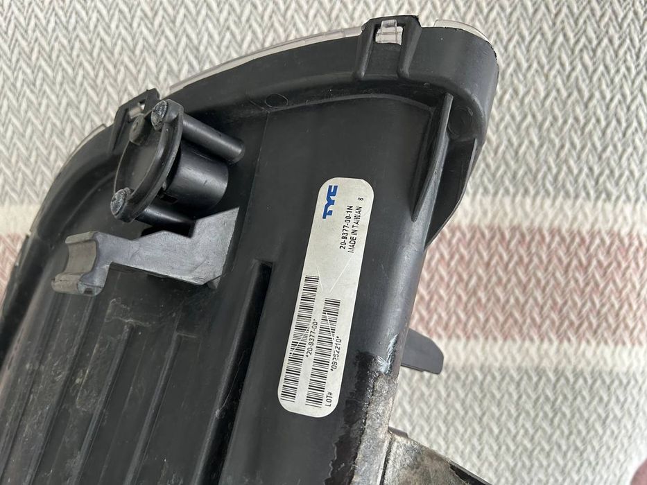 Фара для  Hyundai Elantra