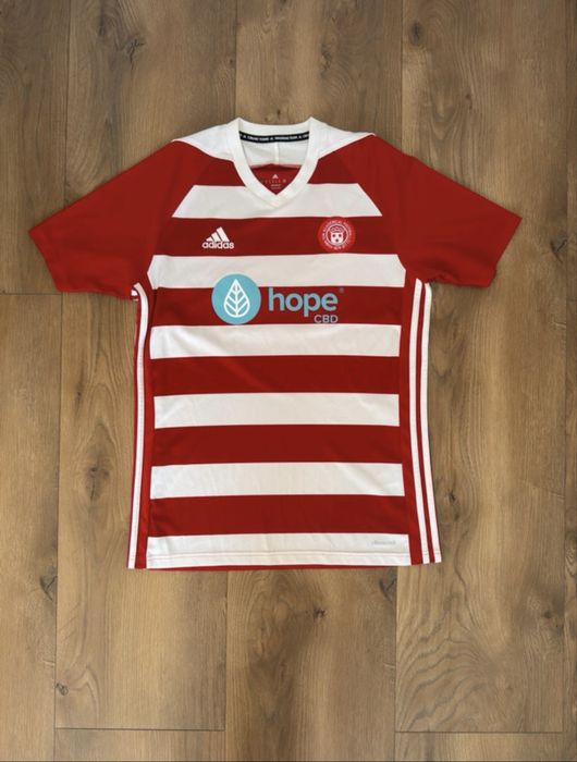 Sportowa koszulka adidas