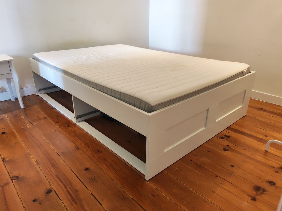 Cama 140x200, com arrumação, ikea