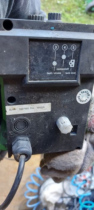 Pompa dozująca wody cieczy grundfos dmi 4,0-8 A-PVC/E/C-T G -133F