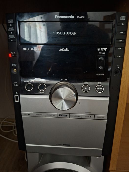Wieża Panasonic SA-AK750