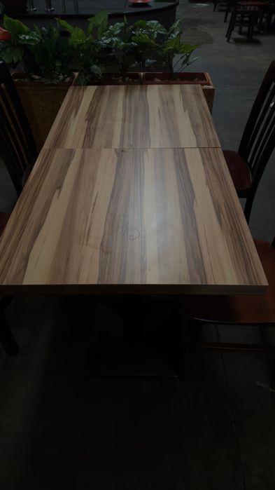 Mesa e Cadeira para Restaurante